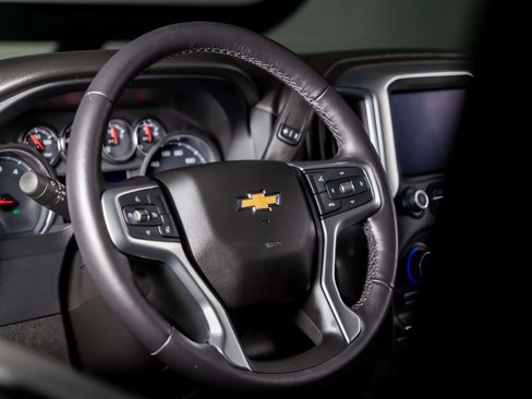 Used 2022 Chevrolet Silverado 3500 LT w/ Convenience Package image 29