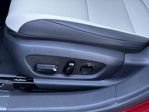 New 2025 Lexus ES 350 w/ Premium Package image 19