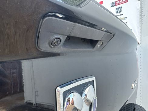 Used 2018 RAM 1500 Laramie image 20