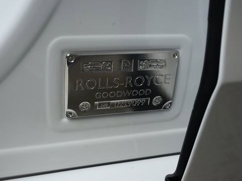 Used 2023 Rolls-Royce Ghost Black Badge image 37