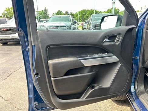 Used 2020 Chevrolet Colorado LT w/ LT Convenience Package AWD/4WD image 22