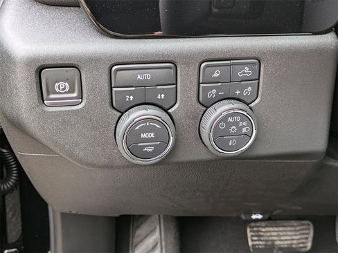 New 2025 Chevrolet Silverado 1500 RST w/ Redline Edition image 17