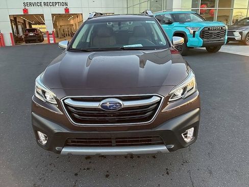 Used 2021 Subaru Outback Touring w/ Popular Package #2 image 18