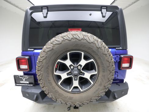 Used 2018 Jeep Wrangler Unlimited Sport S image 4