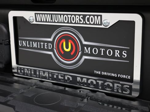 Used 2024 Nissan Frontier SL w/ Technology Package image 21