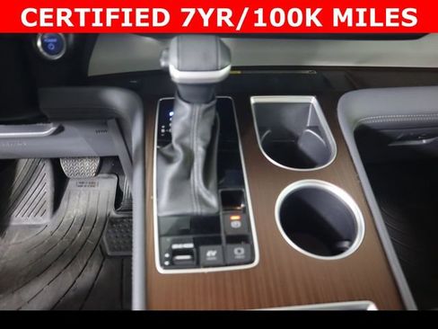 Used 2024 Toyota Sienna XLE w/ XLE Plus Package AWD/4WD image 29