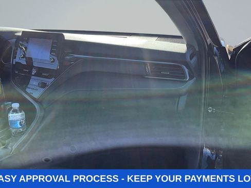 Used 2022 Toyota Camry SE FWD image 31