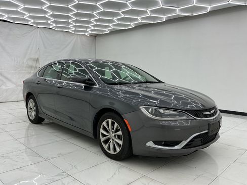 Used 2015 Chrysler 200 C FWD image 3