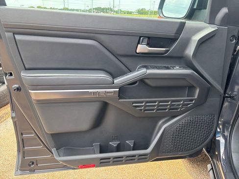 New 2026 Toyota Tacoma TRD Off-Road AWD/4WD image 7