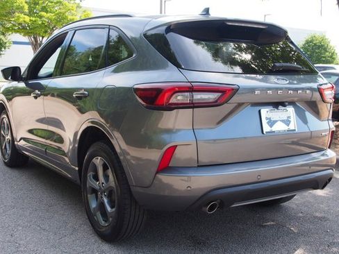 Certified 2023 Ford Escape ST-Line Select w/ Tech Pack #1 AWD/4WD image 5