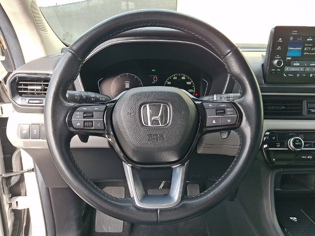 Used 2025 Honda Pilot EX-L image 21