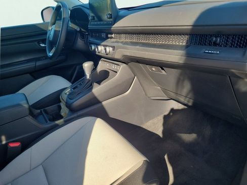 Certified 2023 Honda CR-V EX image 21