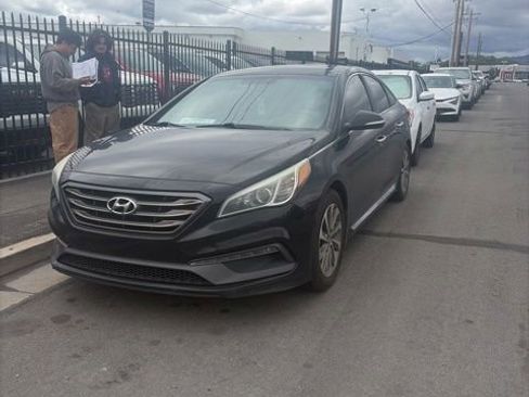 Used 2016 Hyundai Sonata Sport w/ Option Group 03 FWD image 1