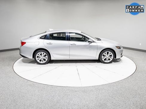 Used 2018 Chevrolet Malibu Premier image 27