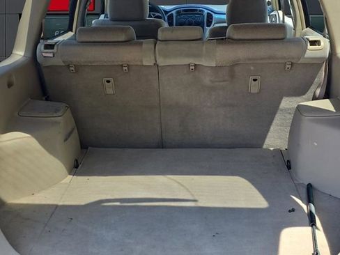 Used 2001 Toyota Highlander 4WD V6 image 8