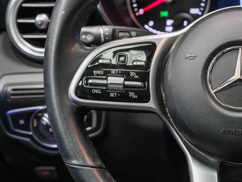Certified 2022 Mercedes-Benz GLC 300 image 21
