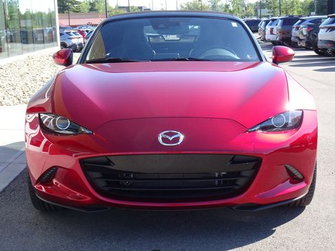 Used 2021 MAZDA MX-5 Miata Grand Touring RWD image 7