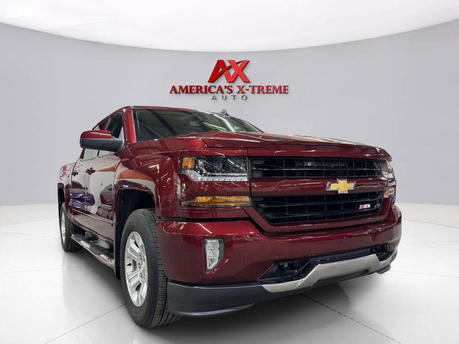 Used 2017 Chevrolet Silverado 1500 LT w/ All Star Edition AWD/4WD image 9