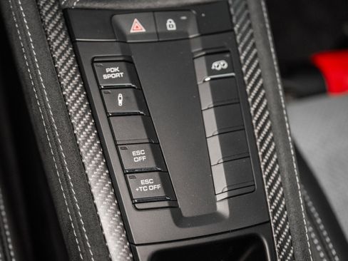 Used 2024 Porsche 718 Cayman GT4 RS image 37