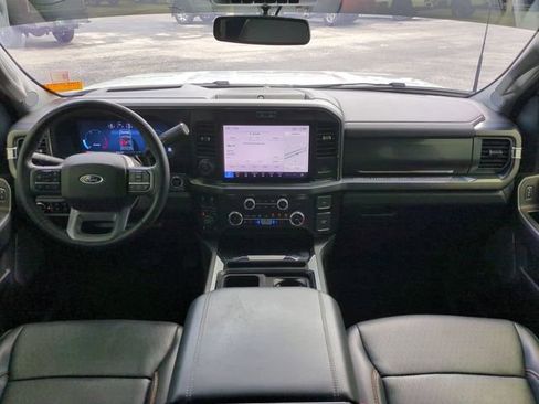 Certified 2025 Ford F250 Lariat w/ Lariat Ultimate Package AWD/4WD image 15