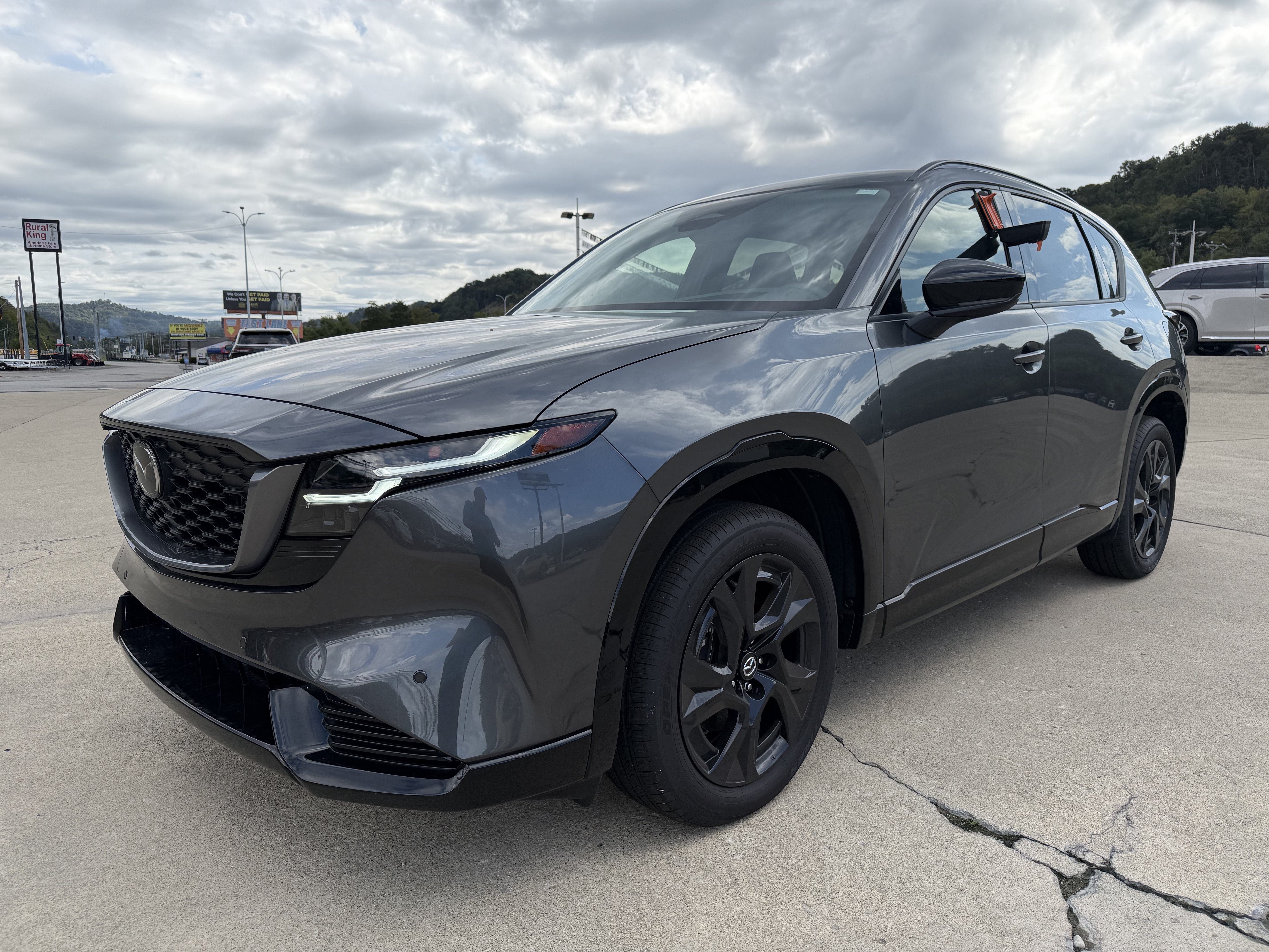 New 2026 MAZDA CX-5 2.5 S w/ Premium Package AWD/4WD image 3