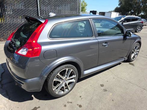 Used 2010 Volvo C30 T5 R-Design FWD image 4