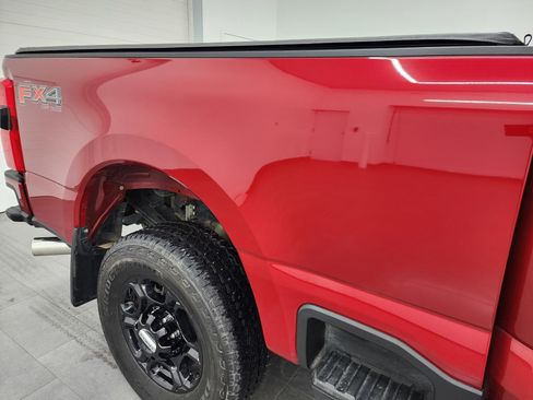 Used 2023 Ford F250 XLT w/ XLT Premium Package image 28