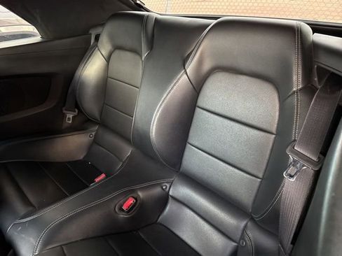 Used 2015 Ford Mustang Premium image 6