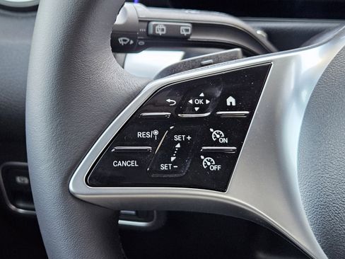 New 2026 Mercedes-Benz GLB 250 4MATIC image 28