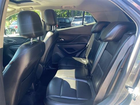 Used 2018 Buick Encore Essence FWD image 12