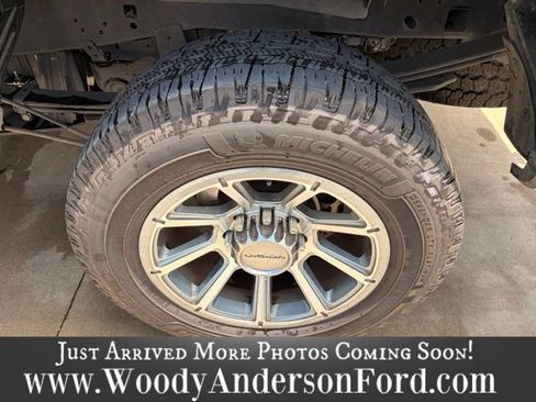 Used 2018 Ford F250 Lariat w/ Lariat Ultimate Package AWD/4WD image 7
