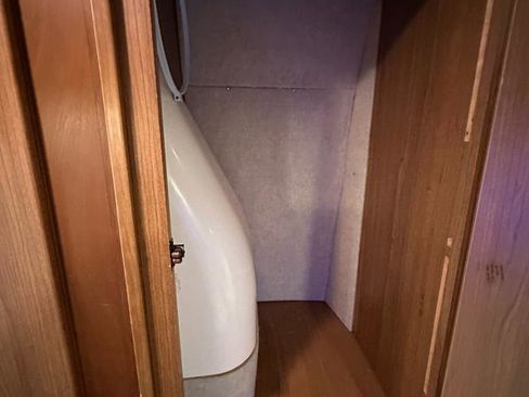 Used 2014 Mercedes-Benz Sprinter 3500 image 49