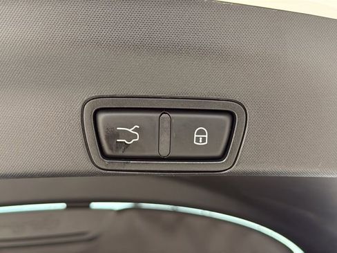 Used 2019 Alfa Romeo Stelvio Sport w/ Quick Order Package 22K Sport RWD image 14