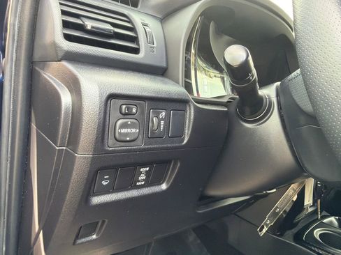 Used 2017 Toyota 4Runner TRD Off-Road AWD/4WD image 33