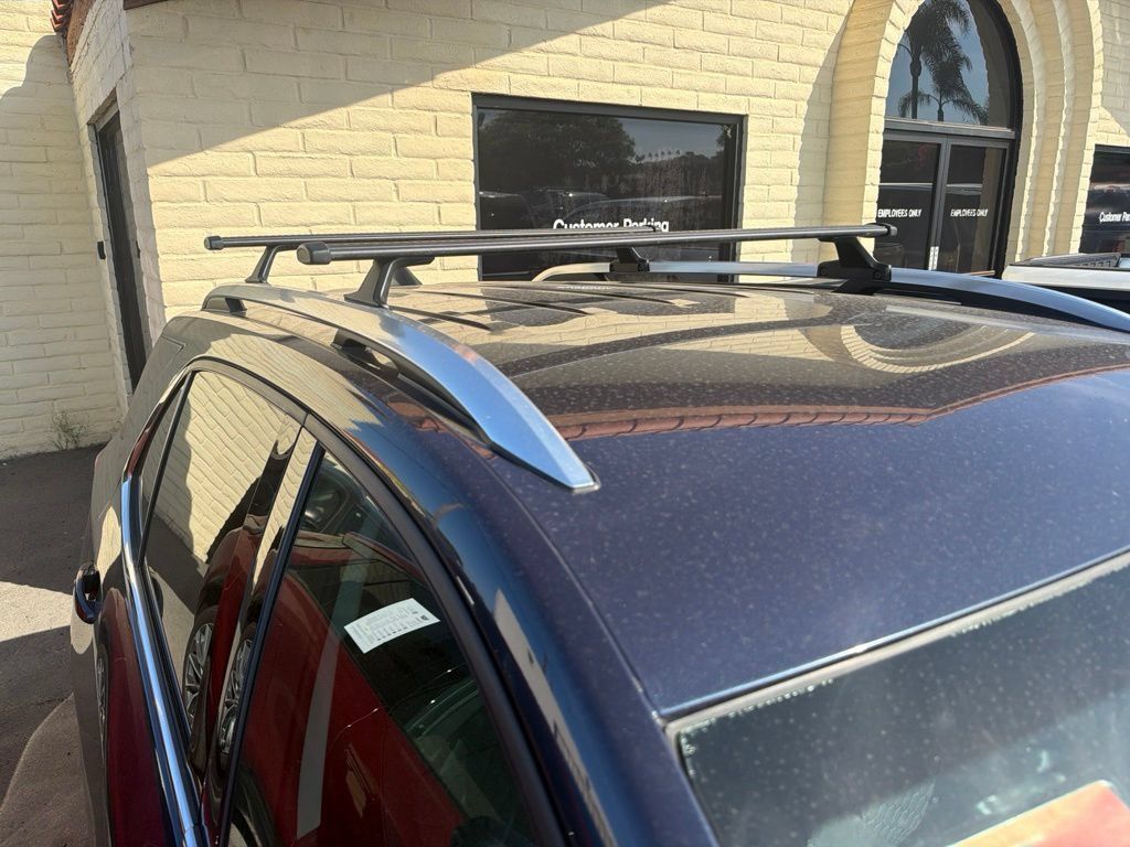 Used 2018 Chevrolet Equinox LT FWD image 8