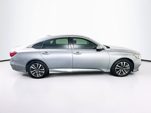 Used 2020 Honda Accord Touring image 10