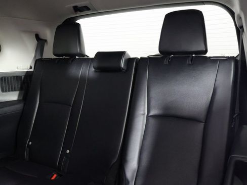 Used 2024 Toyota Grand Highlander FWD image 12