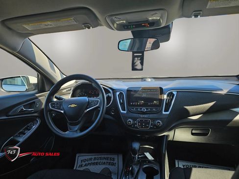 Used 2024 Chevrolet Malibu LT FWD image 16