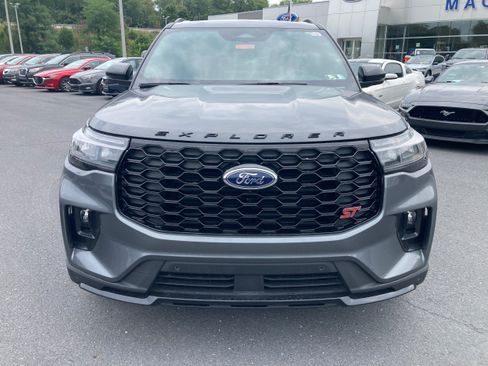 New 2026 Ford Explorer ST AWD/4WD image 3