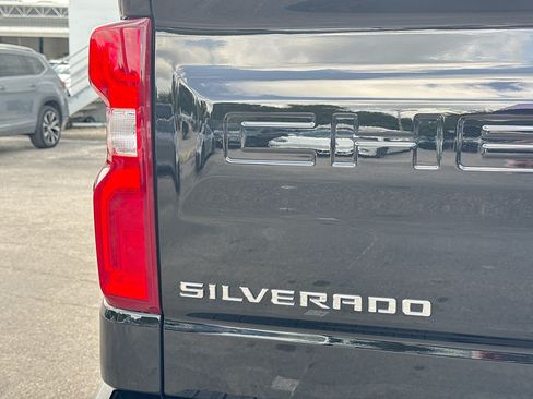 Used 2026 Chevrolet Silverado 1500 RST w/ RST Select Package AWD/4WD image 11