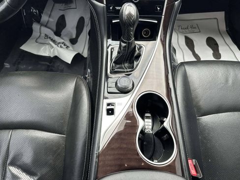 Used 2017 INFINITI Q50 3.0t Premium w/ Driver Assistance Package AWD/4WD image 20