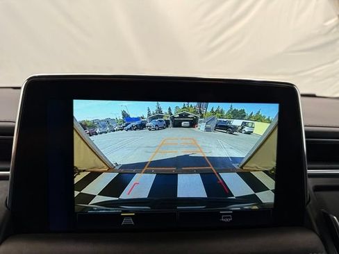 Used 2024 Chevrolet Tahoe LT AWD/4WD image 35