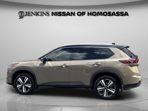 Certified 2024 Nissan Rogue SL w/ SL Premium Package image 9