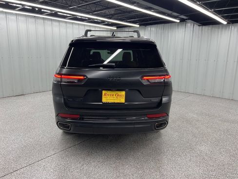 Used 2023 Jeep Grand Cherokee L Summit w/ High Altitude Package image 5