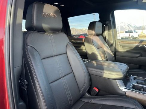 Used 2023 Chevrolet Silverado 1500 High Country w/ High Country Premium Package image 19