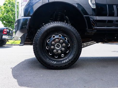 Used 2020 Ford F350 Platinum AWD/4WD image 7