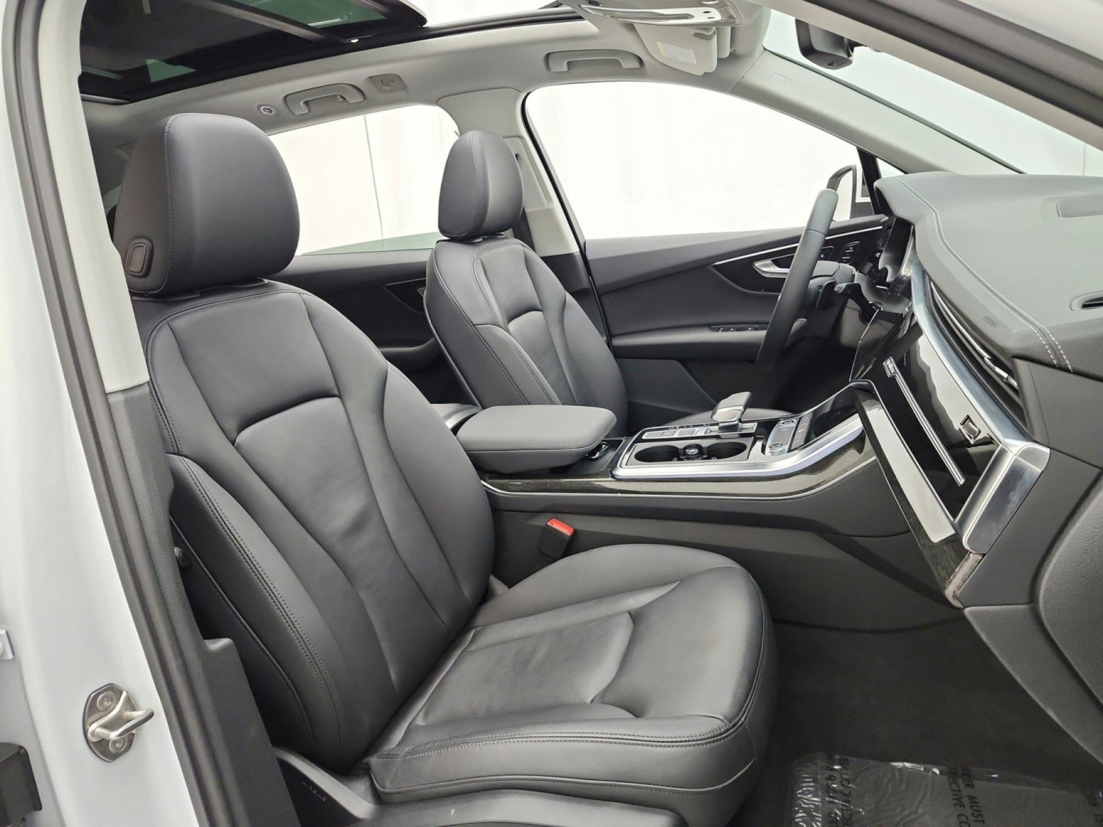 Used 2023 Audi Q7 2.0T Premium w/ Convenience Package AWD/4WD image 20