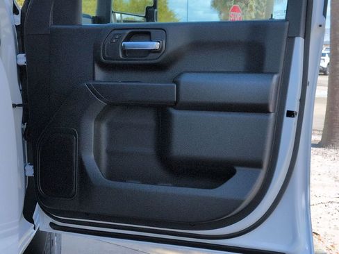 New 2026 Chevrolet Silverado 2500 Custom w/ Custom Convenience Package image 18