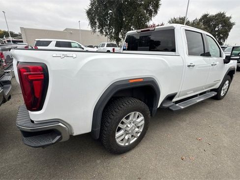 Used 2020 GMC Sierra 2500 SLT w/ SLT Premium Plus Package image 3