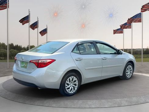 Used 2017 Toyota Corolla L FWD image 7